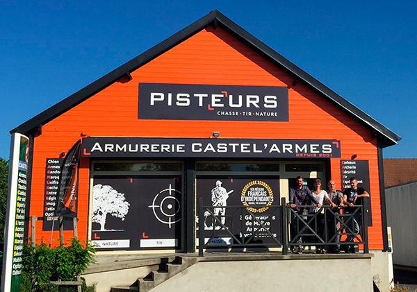 CASTEL_ARMES.jpg